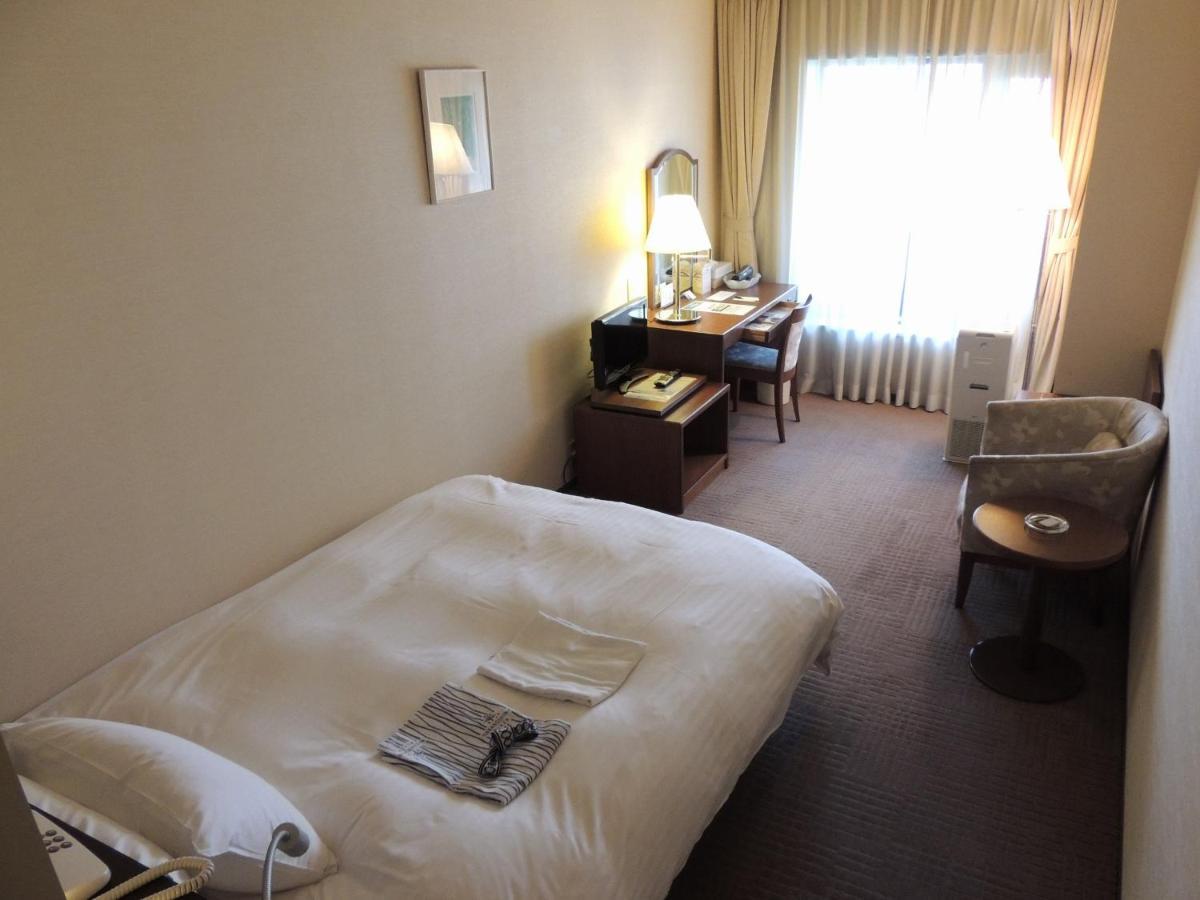 Nakanoshima Plaza Hotel Osaka Luaran gambar