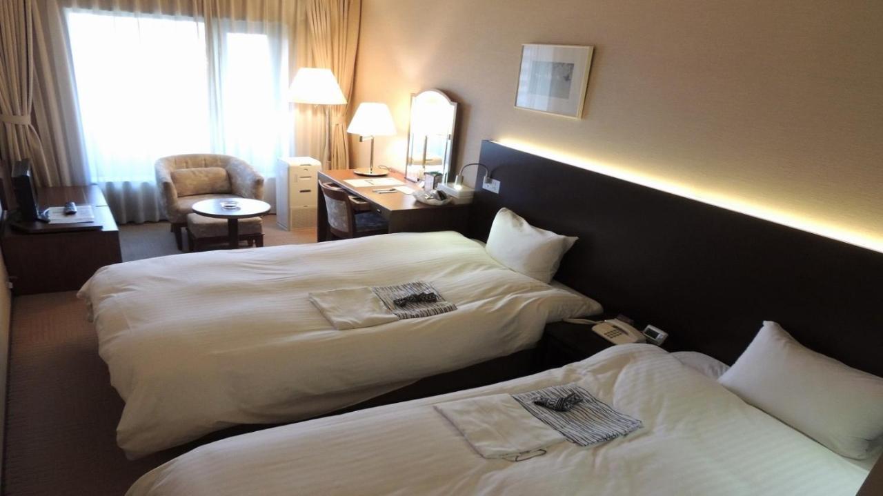 Nakanoshima Plaza Hotel Osaka Luaran gambar